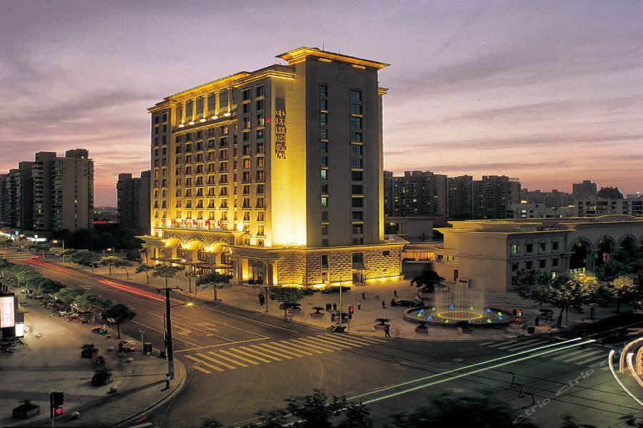 Central International Hotel เซี่ยงไฮ้ ภายนอก รูปภาพ